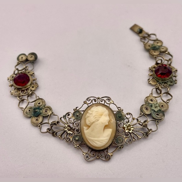 Antique Early 1900s Carved Shell Cameo Filigree Necklace & Bracelet Set - Picture 16 of 16
